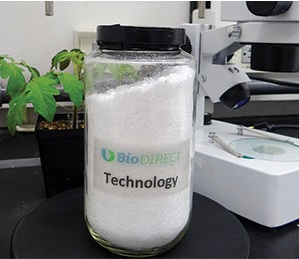 Cover photo for MIT Technology Review: The Next Great GMO Debate Deep Inside Its Labs, Monsanto Is Learning How to Modify Crops by Spraying Them With RNA Rather Than Tinkering With Their Genes.